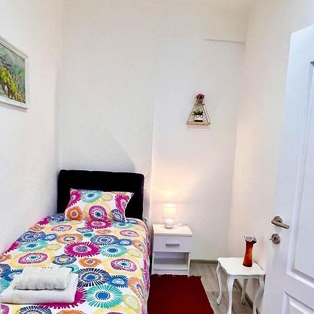 פוצ'ה M Apartman מראה חיצוני תמונה