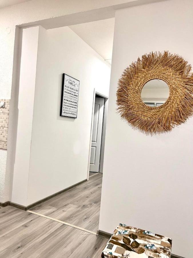 פוצ'ה M Apartman מראה חיצוני תמונה