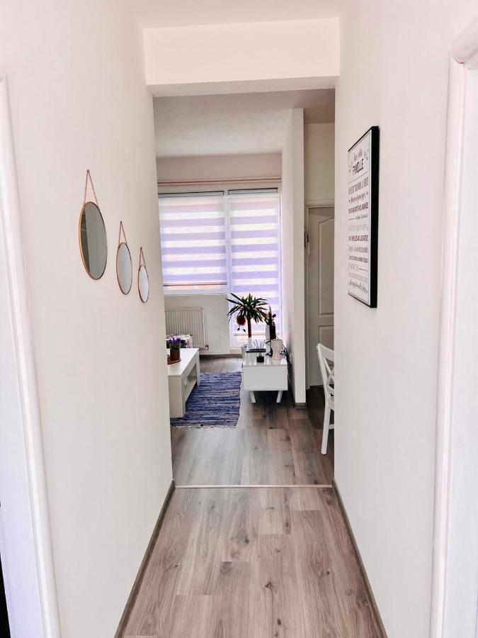 פוצ'ה M Apartman מראה חיצוני תמונה